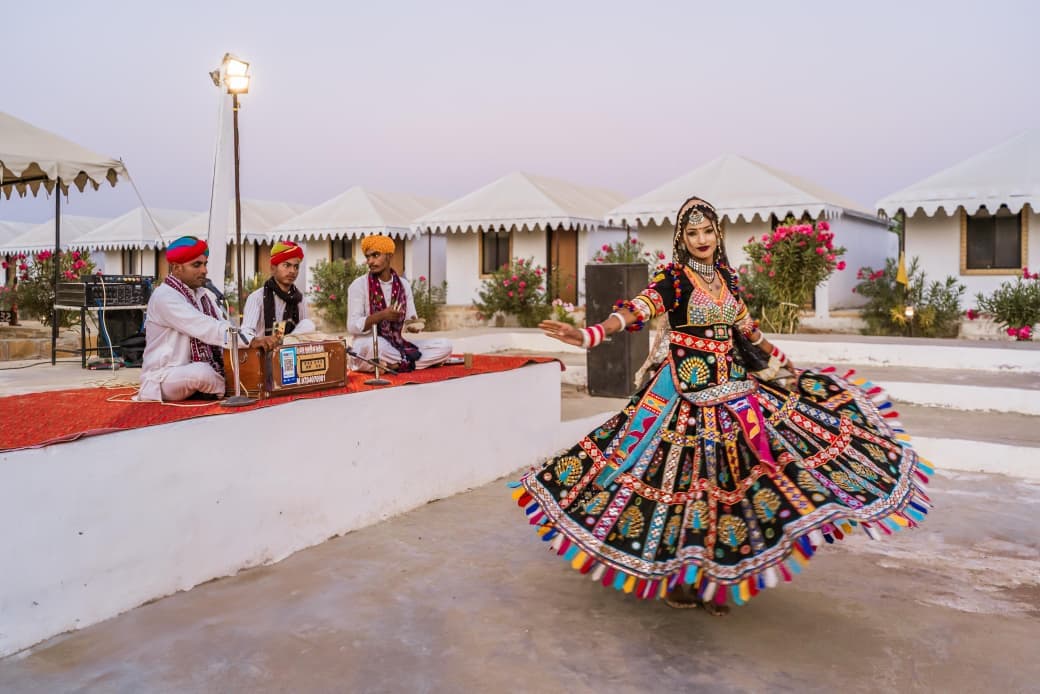 Super Luxury Tent Attached Modern Bathroom Jaisalmer